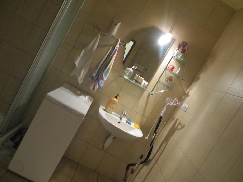 إلفيف Niko Hostel المظهر الخارجي الصورة